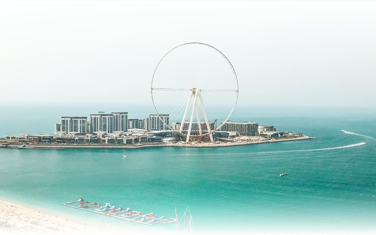 Ain Dubai und die Skyline von Dubai